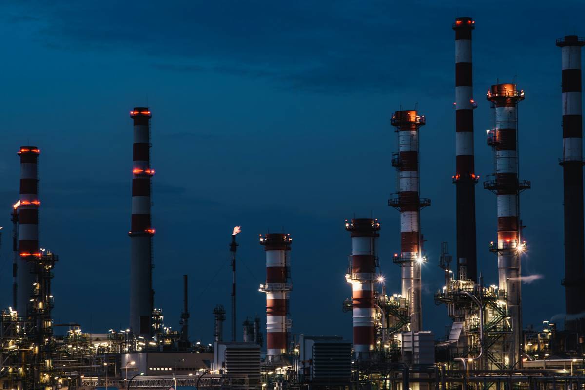 Oil and Gas Industry - FFKM Seals and High-Pressure Gaskets by Accurate Rubber Industries